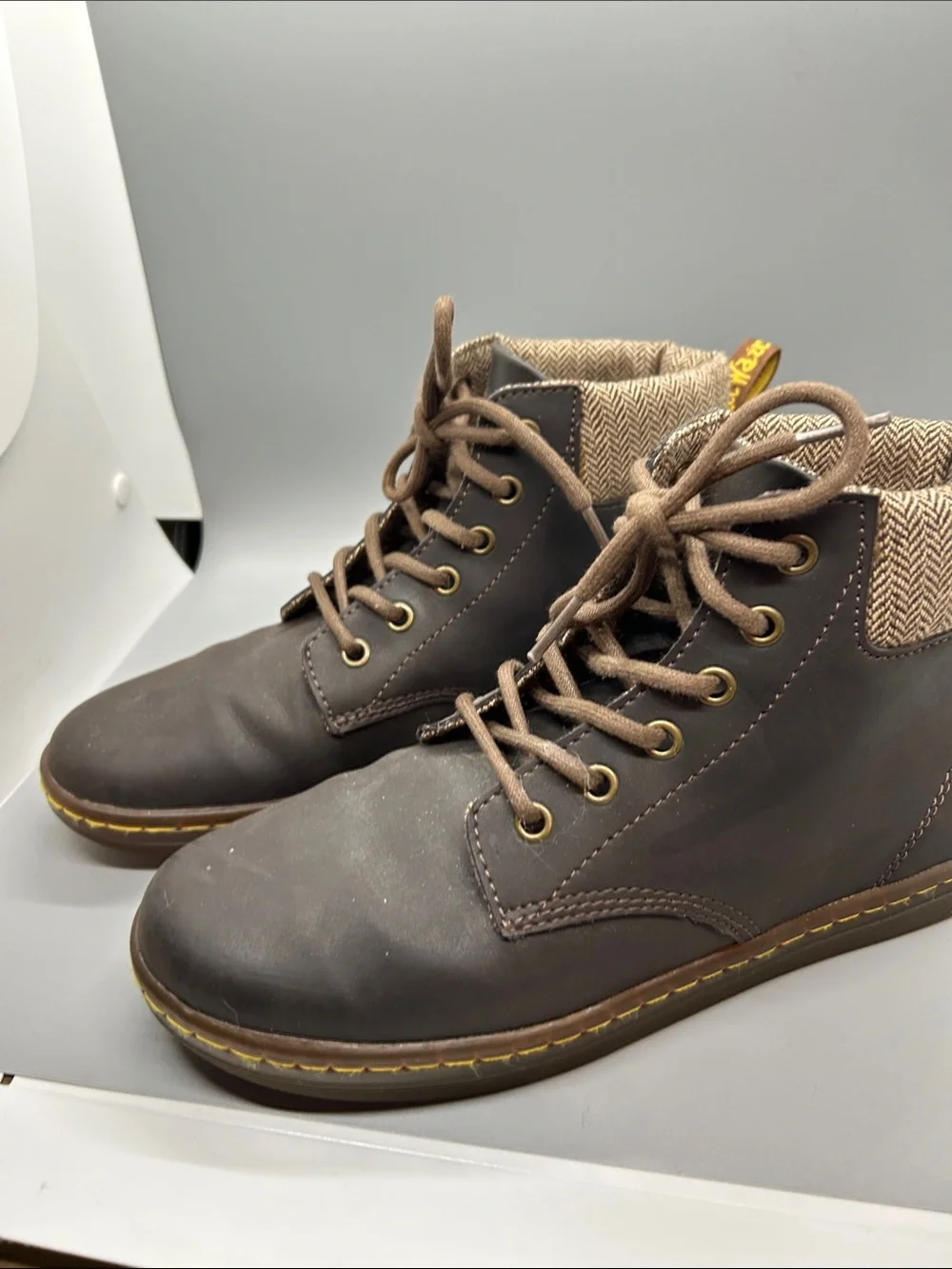Dr Martens Air Wair Brown Lace-Up High Top Boots size 6